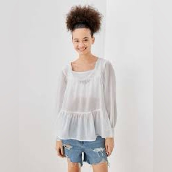 American Eagle Outfitters Tops - American Eagle Long Sleeve Square Neck Peasant blouse